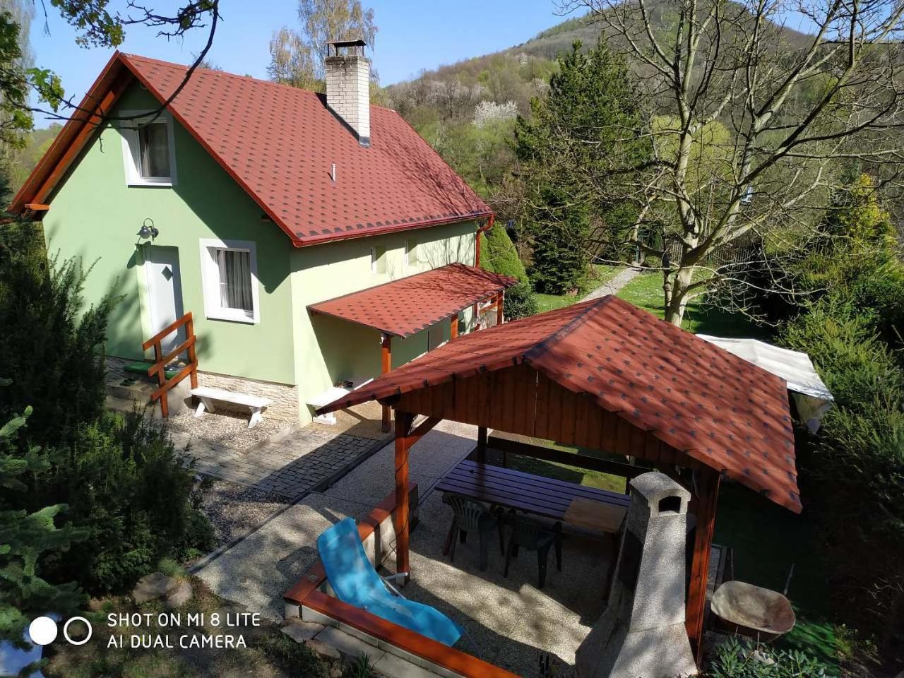 Chata Lazne Evzenie กลาชเตเรซ นาด โอห์รี ภายนอก รูปภาพ